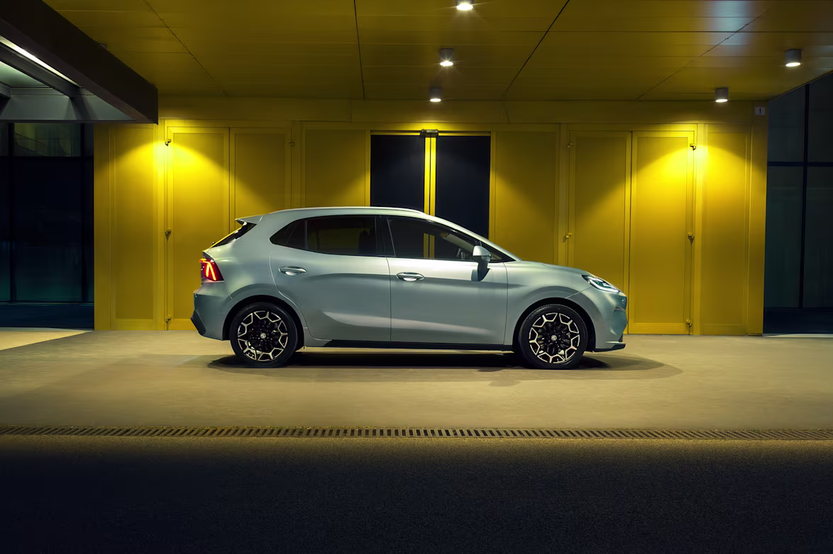 MG4 EV Urban Exterior