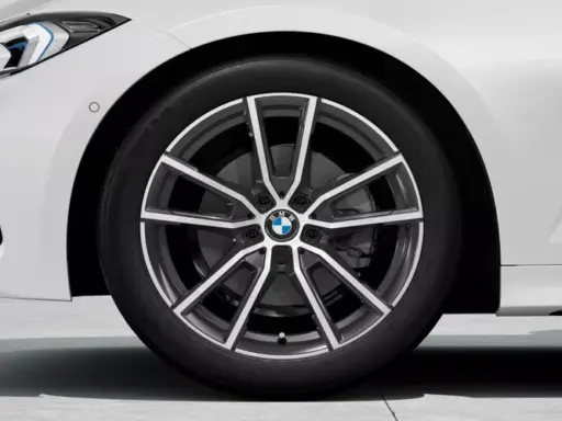 BMW 3 Series Touring Plug-in Hybrid attractive alloys