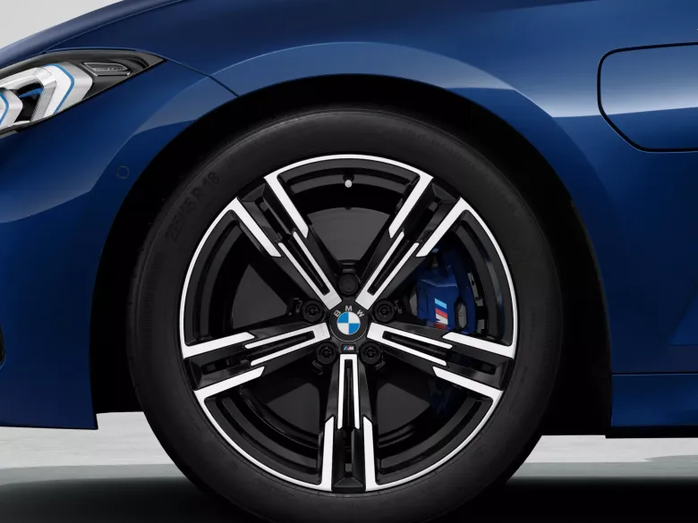 BMW 3 Series Touring Plug-in Hybrid alloys