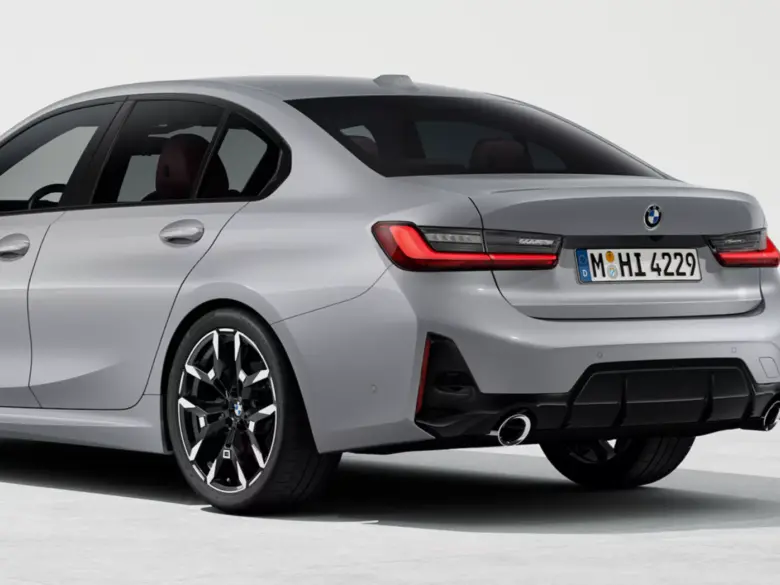 BMW 3 Series Saloon Plug-in Hybrid rear