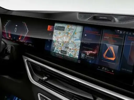 BMW X6 M Competition Curved Display