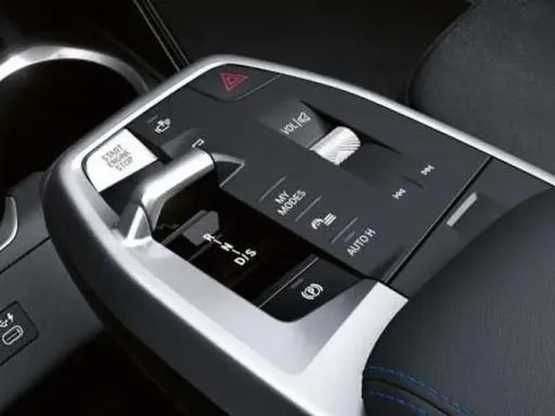 BMW X1 Intelligent Driving Mode