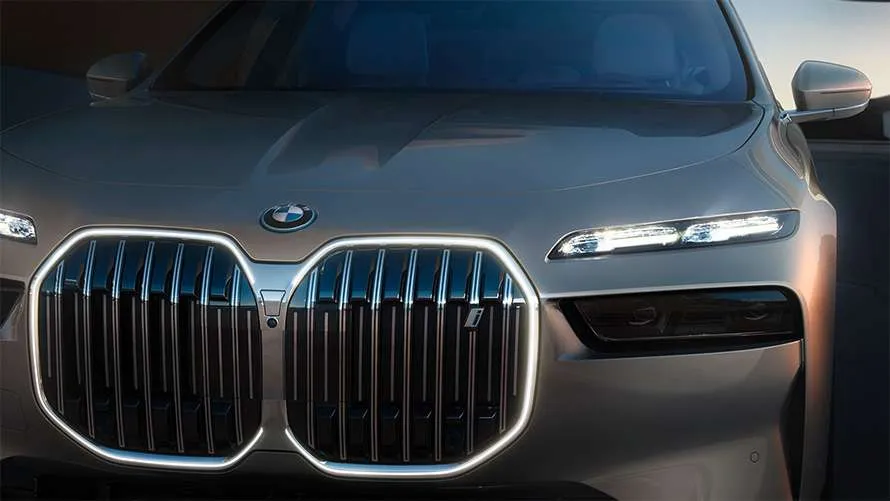 BMW i7 Kidney Grille