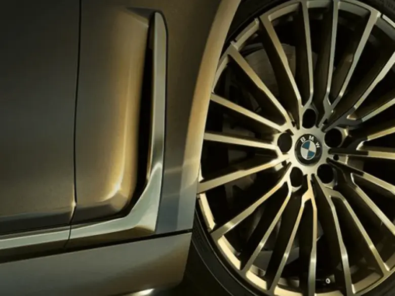 BMW 7 Series Plug-in Hybrid Wheels