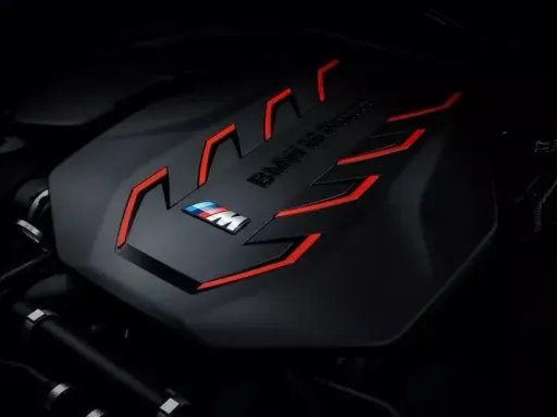 BMW M5 Touring Plug-in Hybrid M Hybrid Engine
