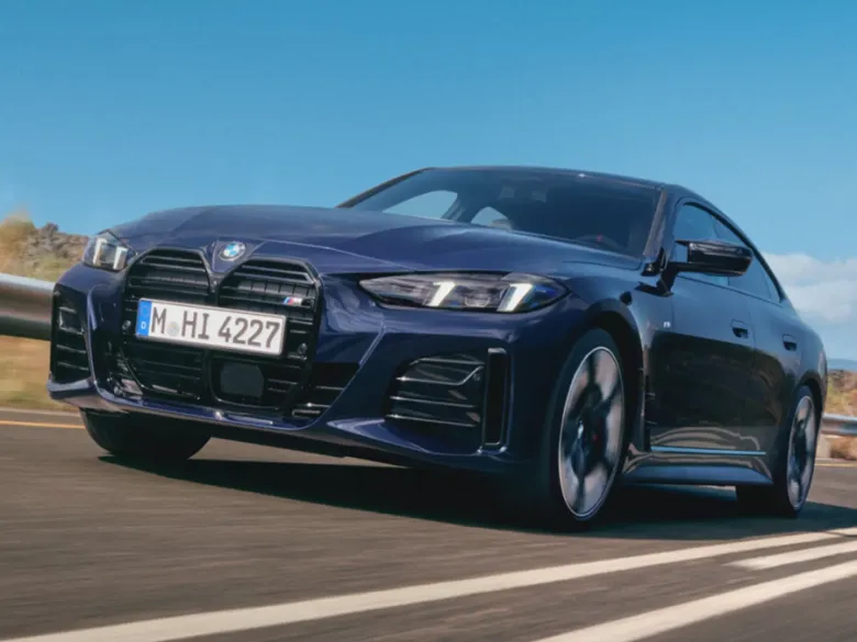 BMW M440i xDrive Gran Coupé Front