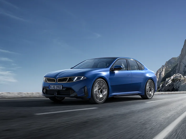 THE NEW BMW i3 SALOON