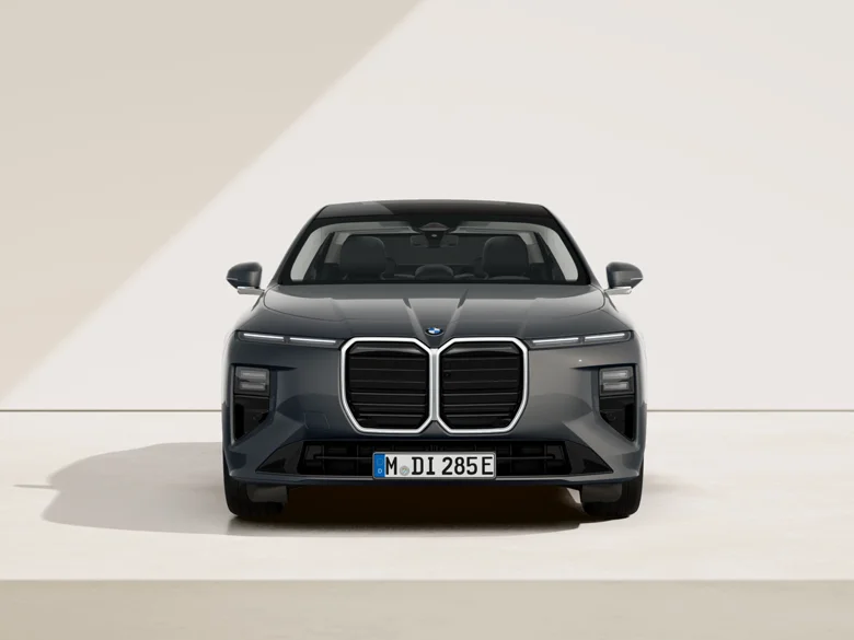 THE NEW BMW i3 SALOON.