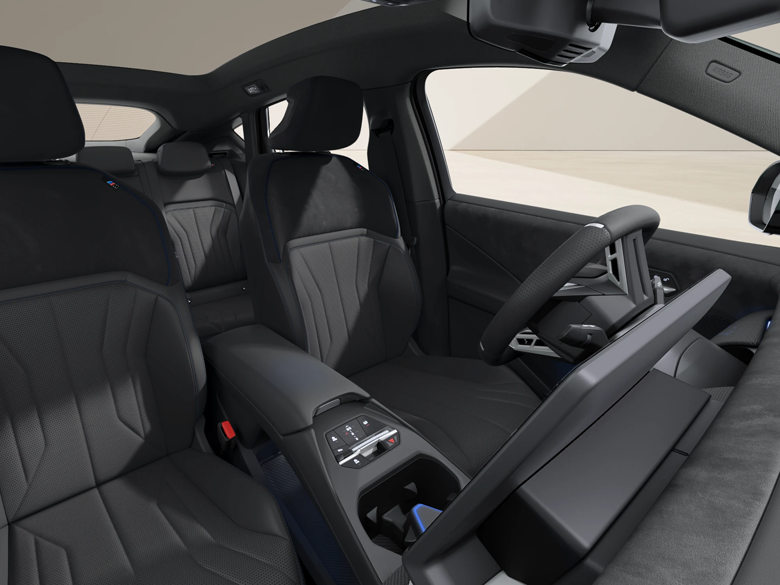 BMW iX4