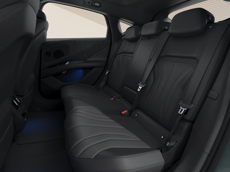 BMW iX4