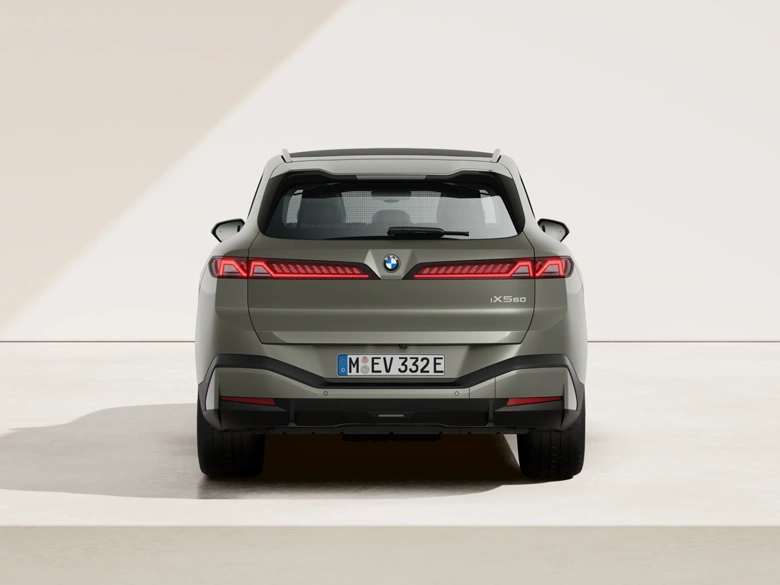 THE NEW BMW iX5
