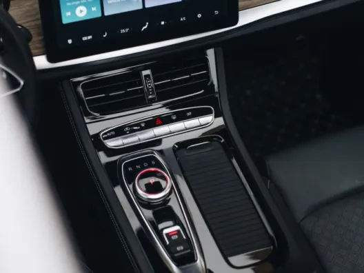 Skywell ET5 Interior