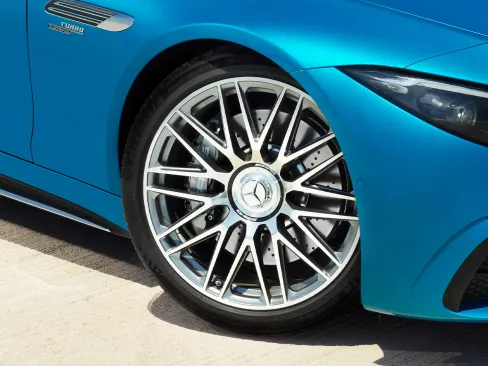 SL Roadster Spoke Design