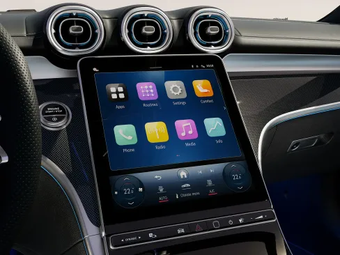 CLE Cabriolet Central Display