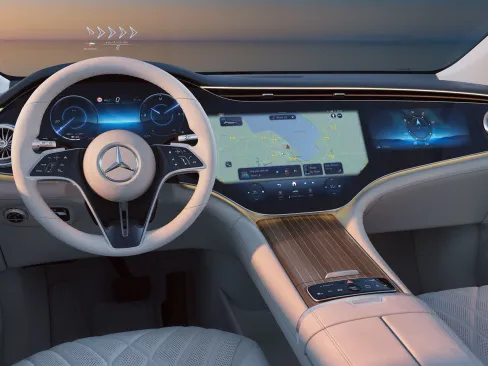 EQS SUV Digital Cockpit