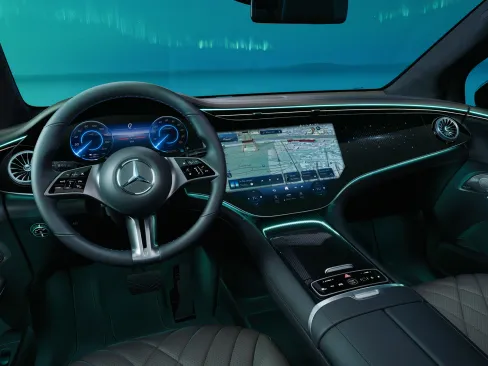 EQE SUV MBUX Hyperscreen