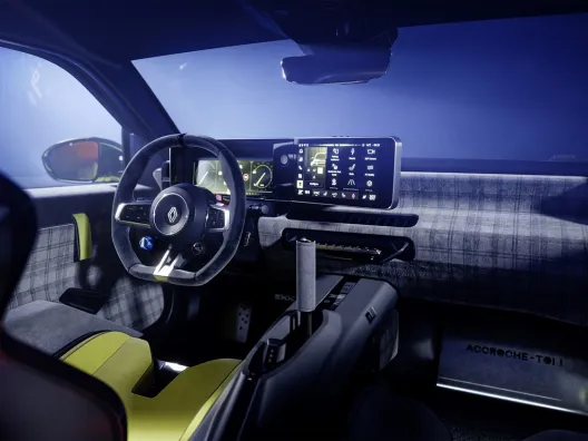 Renault 5 Turbo 3E Connectivity