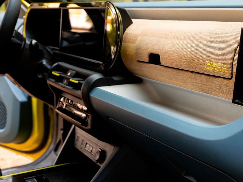 Grande Panda Interior